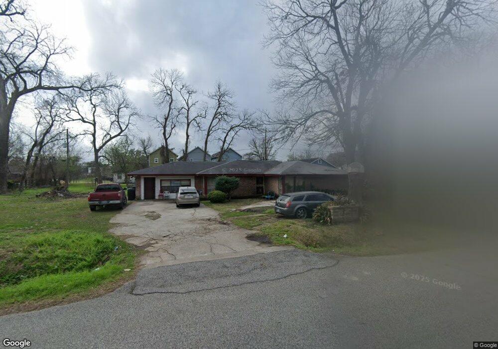 230 E 39th St, Houston, TX 77018 - photo 1