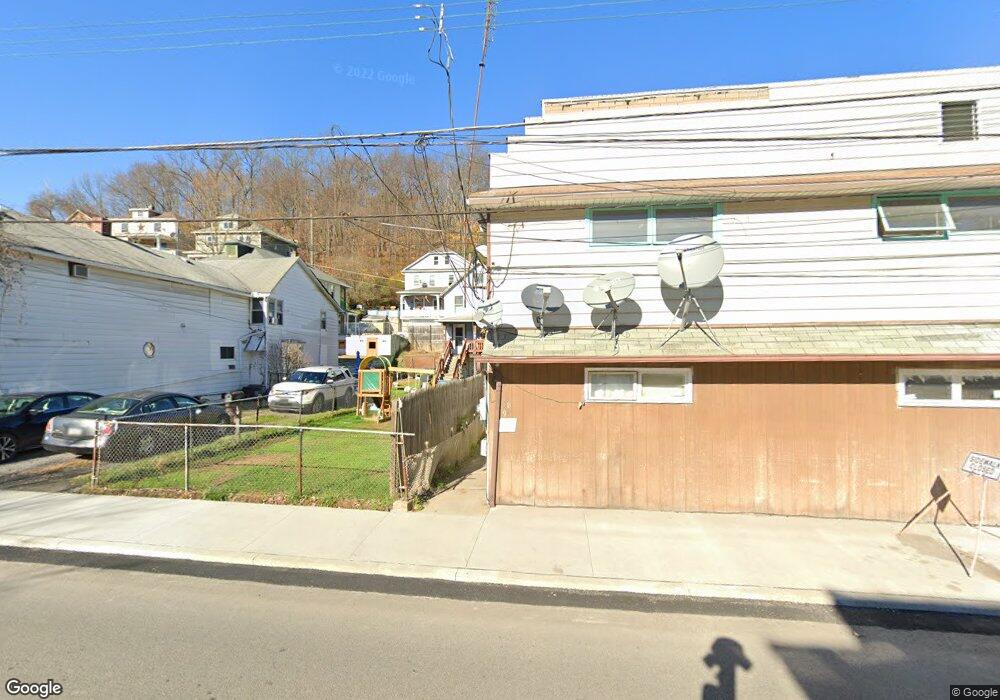 92 E Main St, Glen Lyon, PA 18617 - photo 1