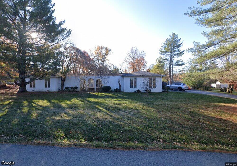 3293 Plantation Dr, Cookeville, TN 38506 - photo 1