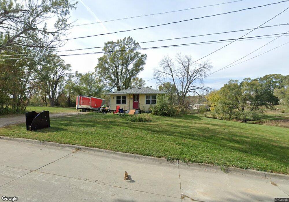 1501 E 6th St S, Newton, IA 50208 - photo 1