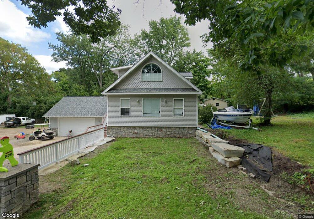 4145 Cedar Ave, West Bloomfield, MI 48323 - photo 1