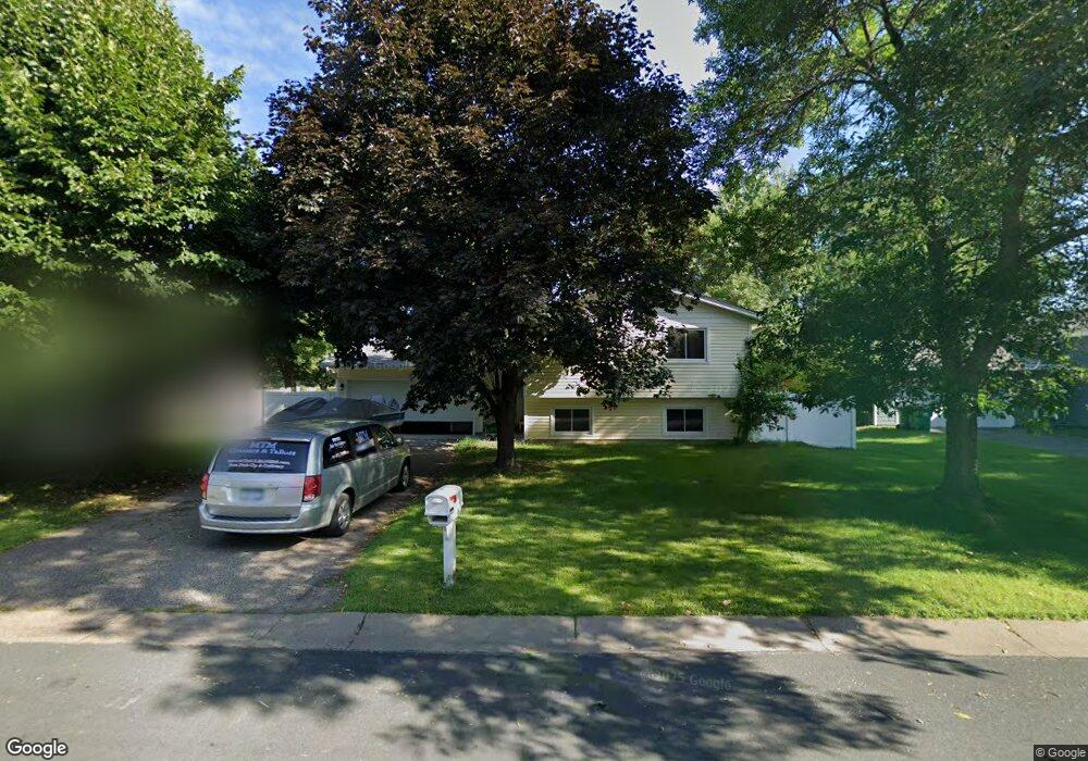 10648 95th Place N, Maple Grove, MN 55369 - photo 1