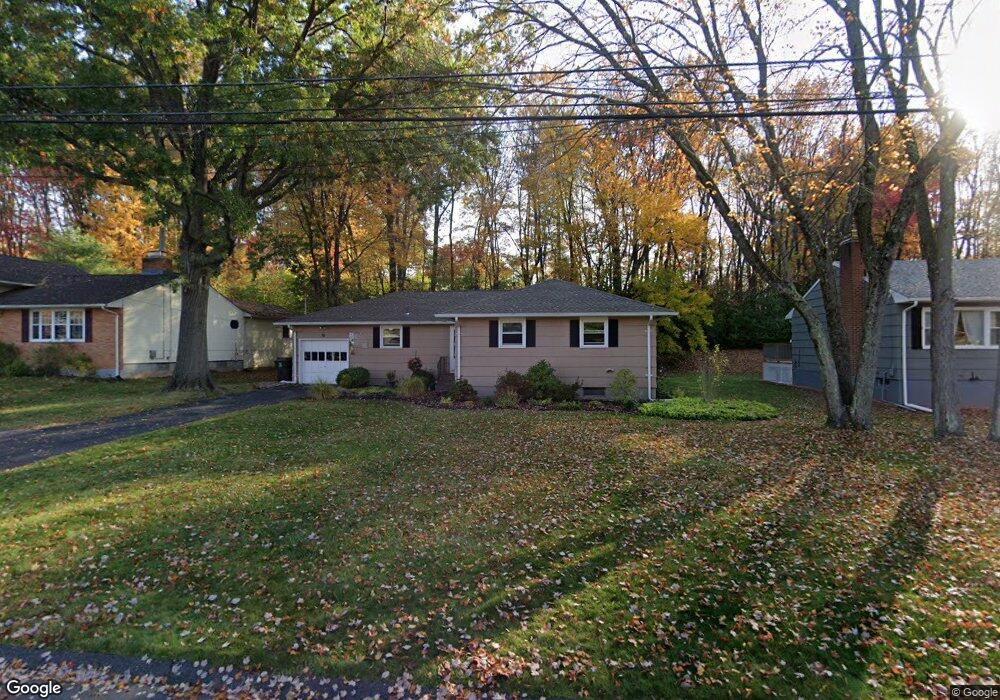 83 Northbrook Dr, West Hartford, CT 06117 - photo 1