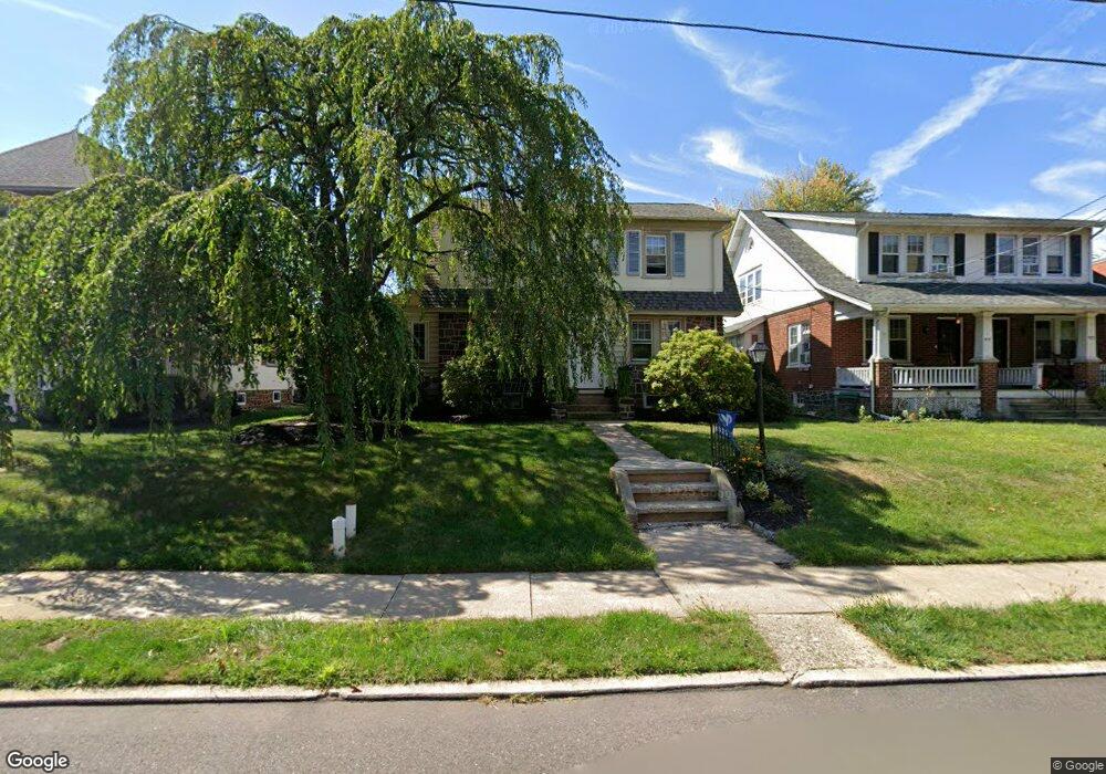 906 Derstine Ave, Lansdale, PA 19446 - photo 1