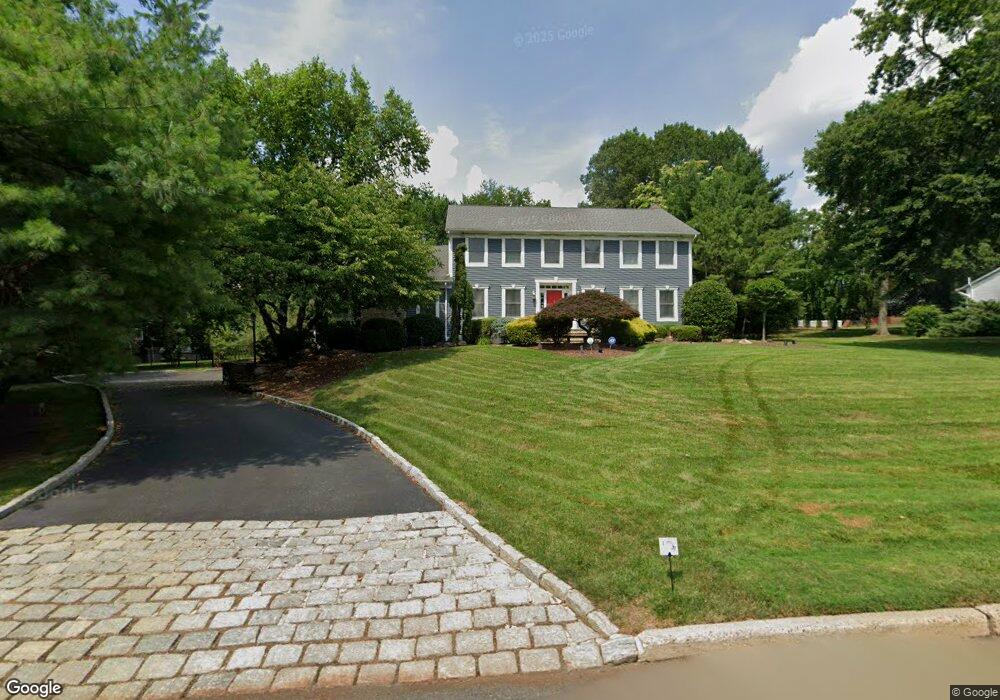 5 Grenadier Dr, Mahwah, NJ 07430 - photo 1