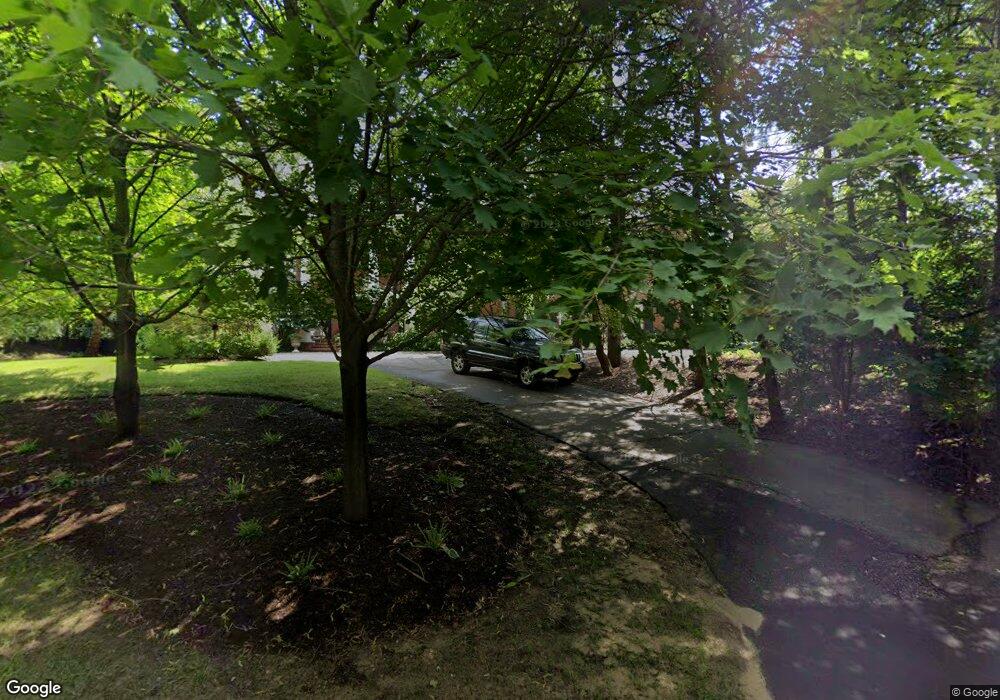 26650 Woodlore Rd, Franklin, MI 48025 - photo 1