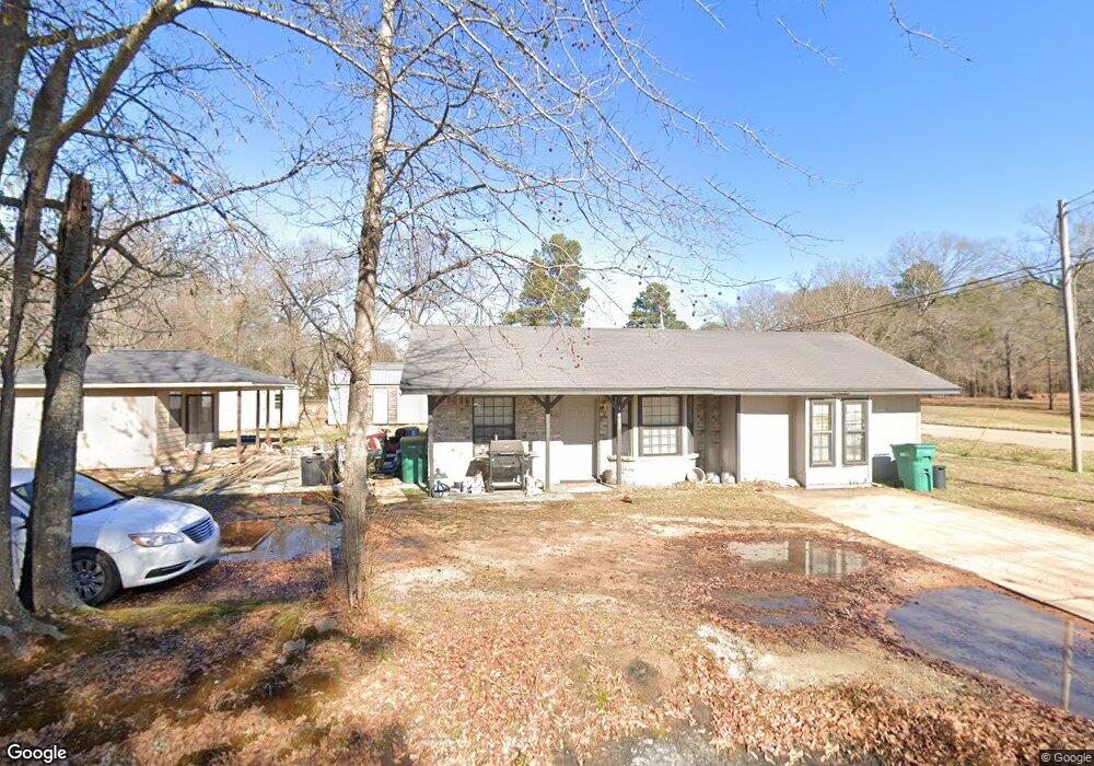 3402 Beechwood Ln, Texarkana, TX 75501 - photo 1