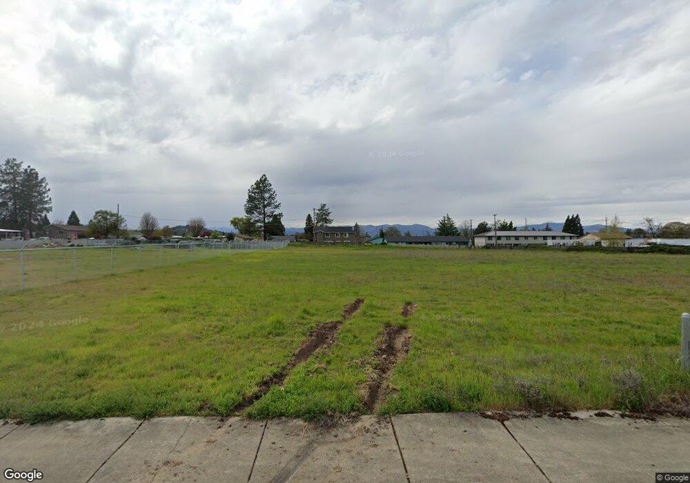 140 McDonald Rd, Grants Pass, OR 97527 - photo 1