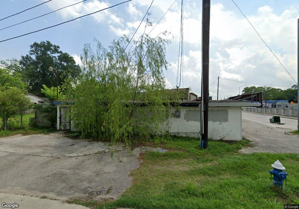 8112 Homestead Rd, Houston, TX 77028 - photo 1