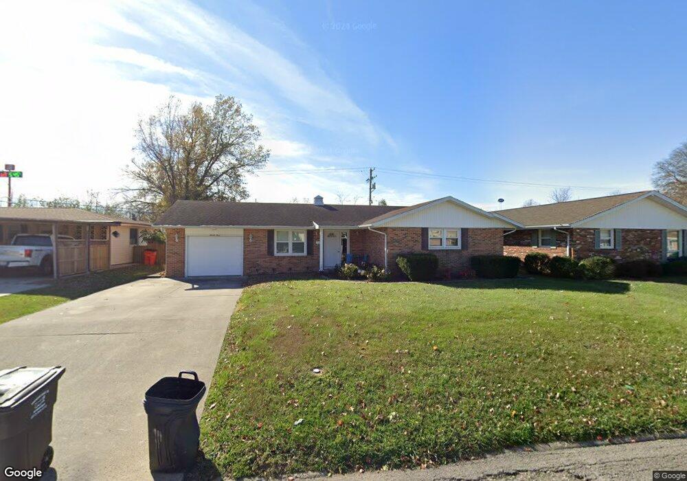 23 S Lakewood Dr, Effingham, IL 62401 - photo 1