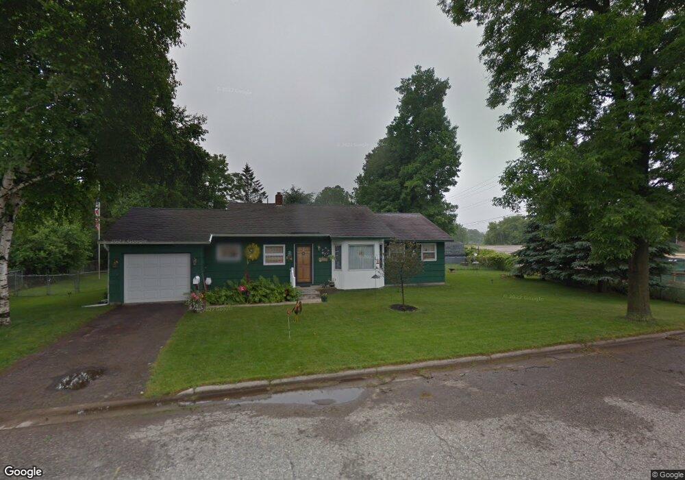 616 Elizabeth St, Lowell, MI 49331 - photo 1