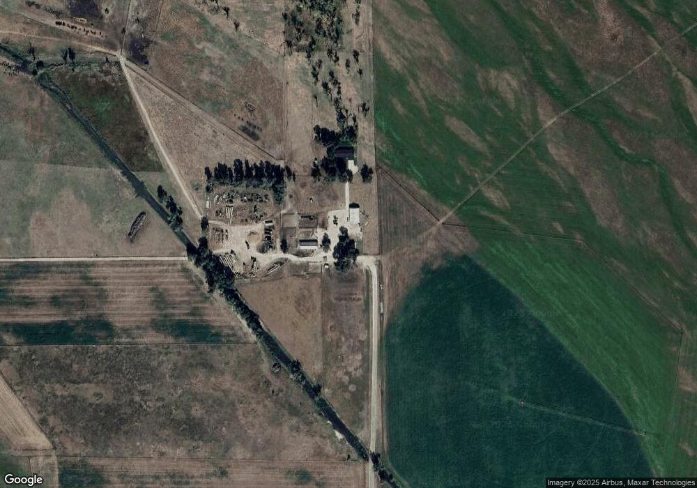 6856 N Splinter Rd, North Platte, NE 69101 - photo 1