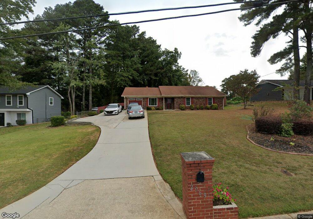 2069 Wellborn Rd, Lithonia, GA 30058 - photo 1