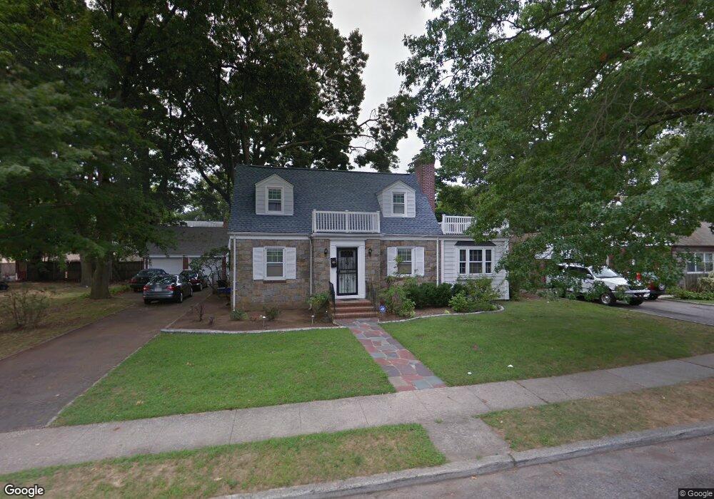 23 W Raymond Ave, Roosevelt, NY 11575 - photo 1