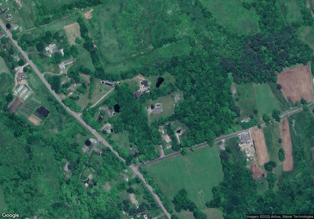 9 Farnham Rd, Morris, CT 06763 - photo 1