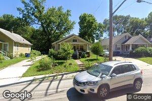 315 E 19th St, Lawrence, KS 66046