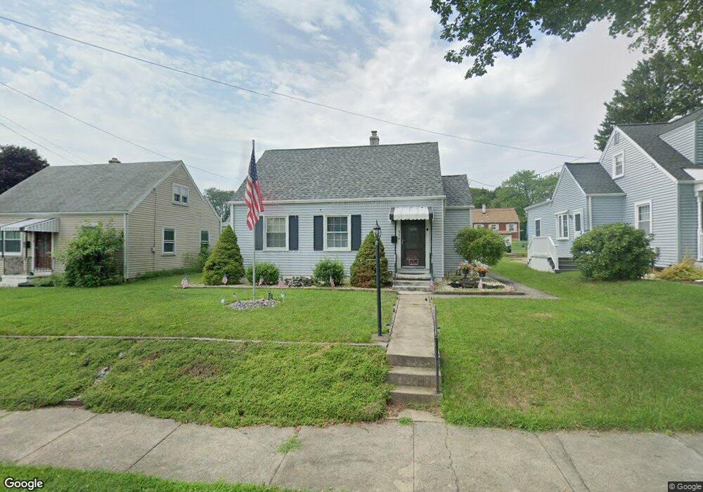 534 S Leh St unit 536, Allentown, PA 18104 - photo 1