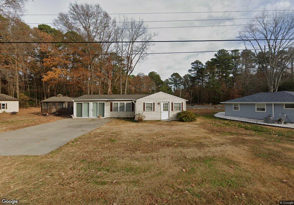 189 Shore Ln, Sandy Point, VA 22577 - photo 1