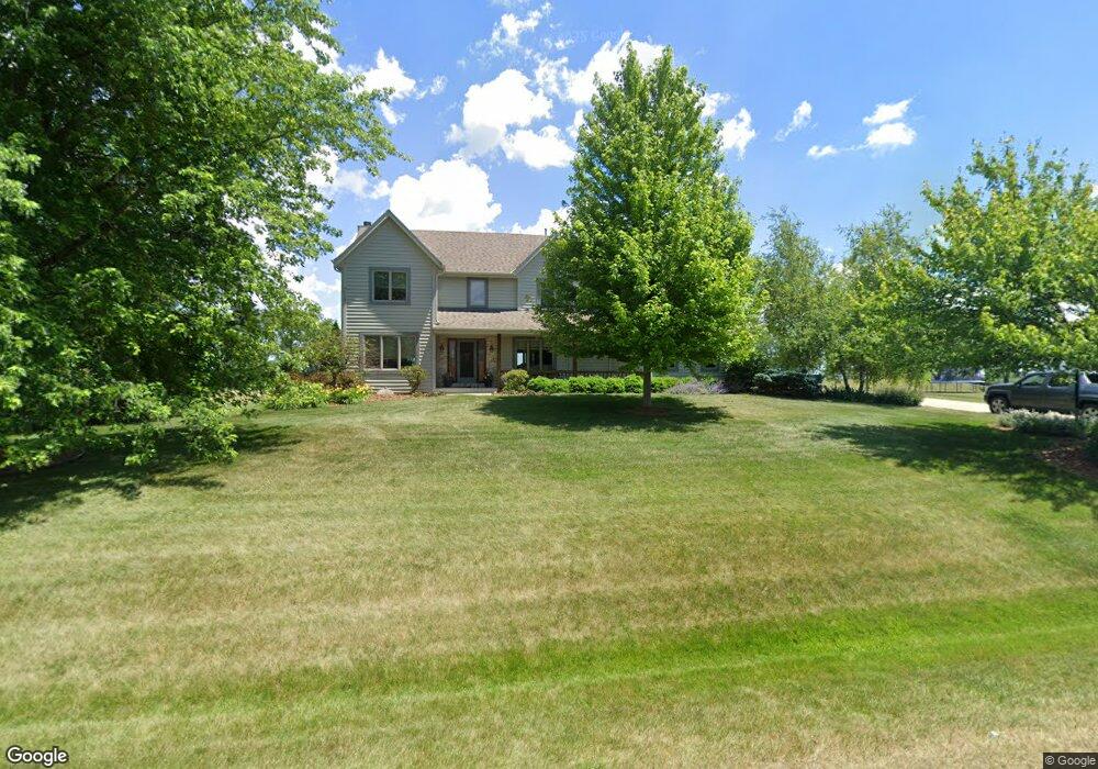 W278N5456 Hanover Hill Rd, Sussex, WI 53089 - photo 1