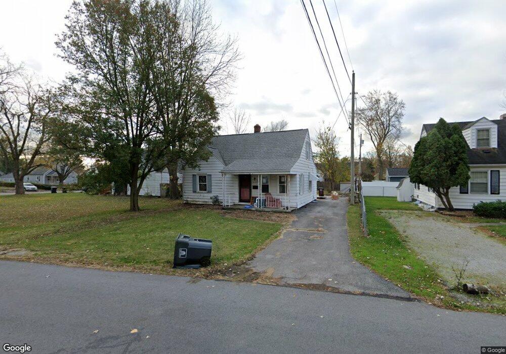 2103 Oakland Pkwy, Lima, OH 45805 - photo 1