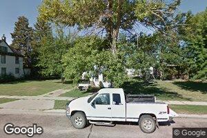 209 S Poplar St, Lennox, SD 57039