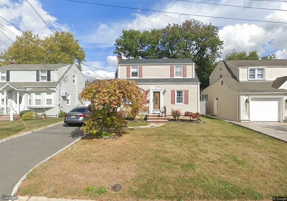 559 Winthrop Rd, Union, NJ 07083 - photo 1