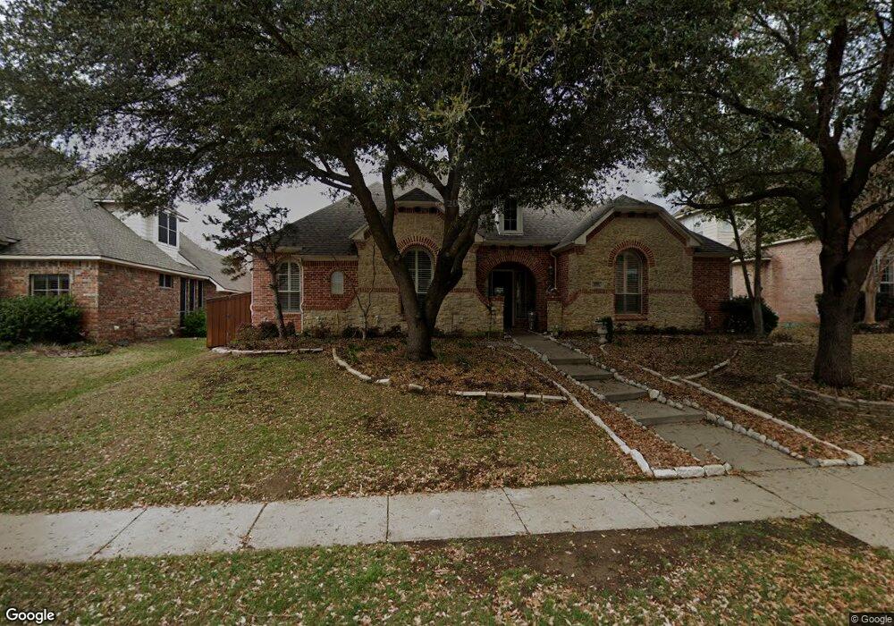 5801 Sweetbriar Dr, Richardson, TX 75082 - photo 1