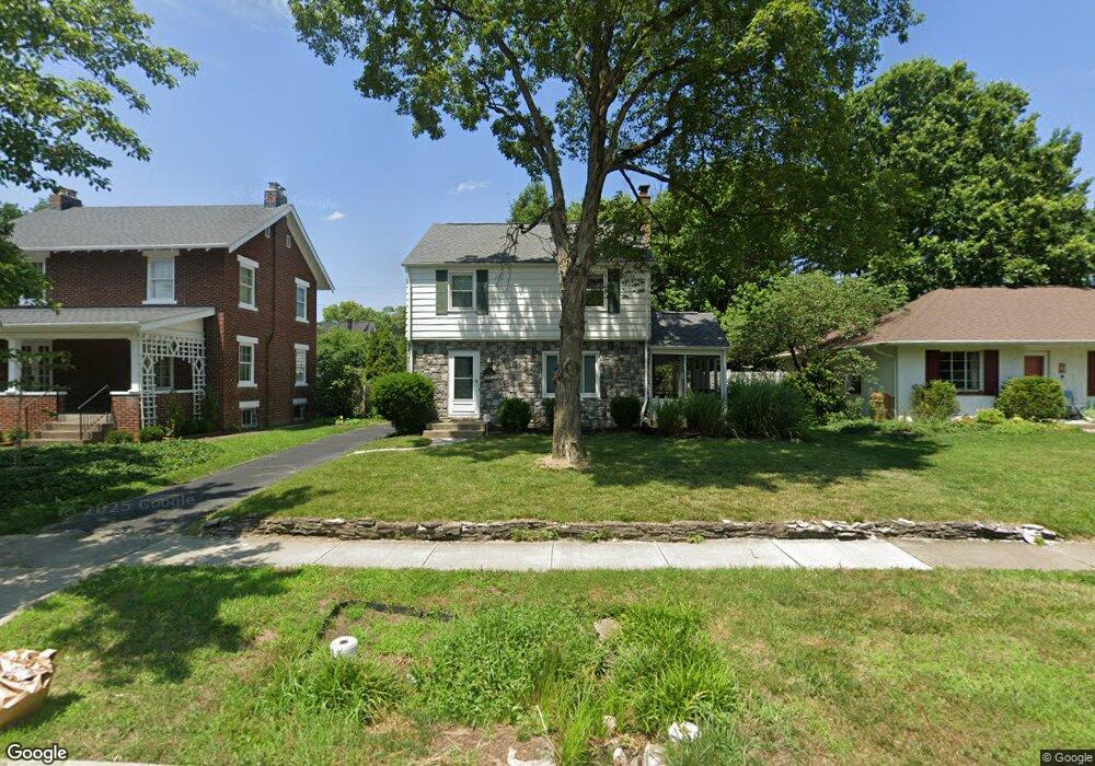 412 Chatham Rd, Columbus, OH 43214 - photo 1