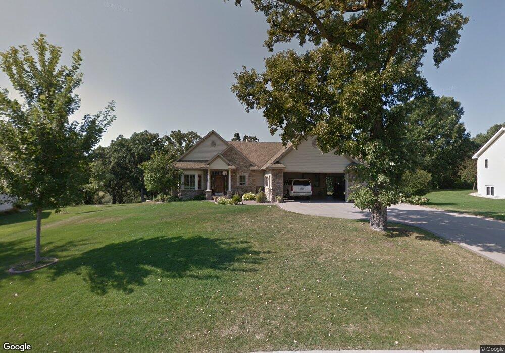 943 Oakcrest Dr, Sauk Rapids, MN 56379 - photo 1