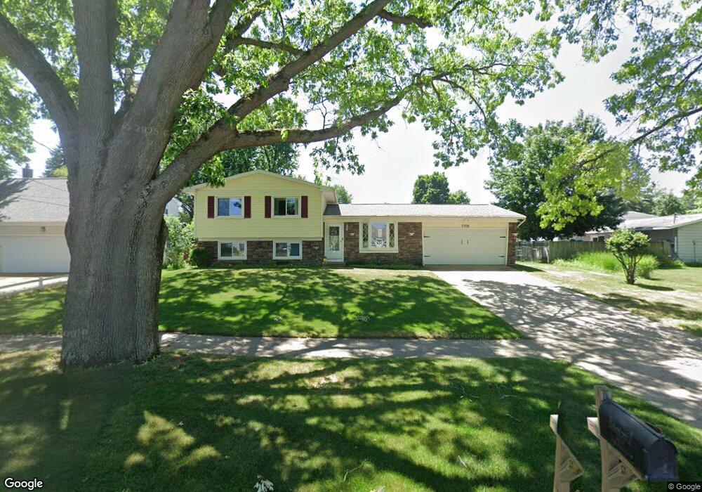 1708 Aberdeen St NE, Grand Rapids, MI 49505 - photo 1