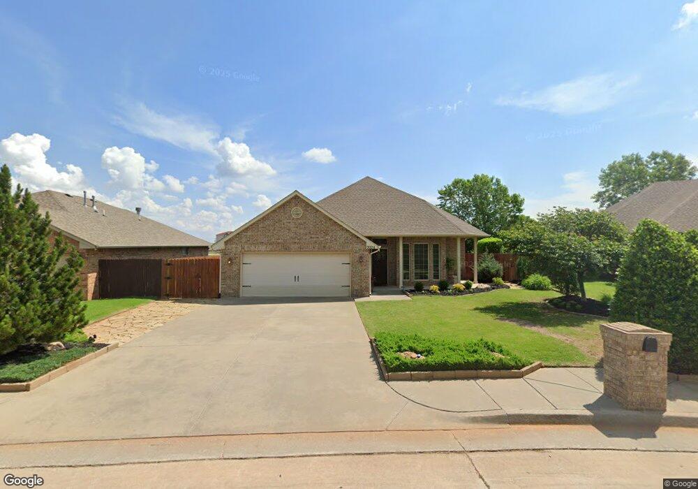 7024 Cherokee Crossing E, Warr Acres, OK 73132 - photo 1