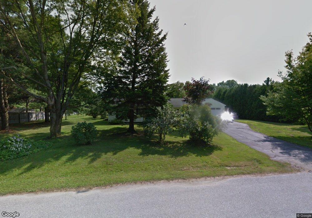 185 Heritage Dr, Milton, VT 05468 - photo 1