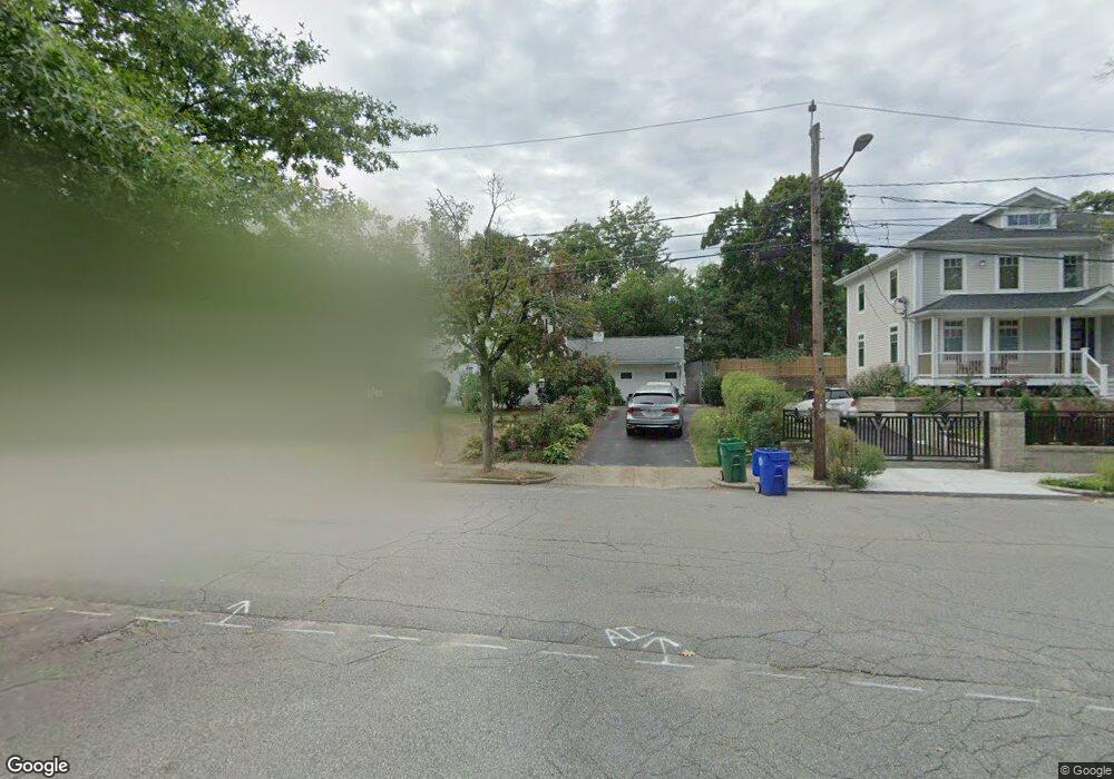 30 Maynard St, West Newton, MA 02465 - photo 1