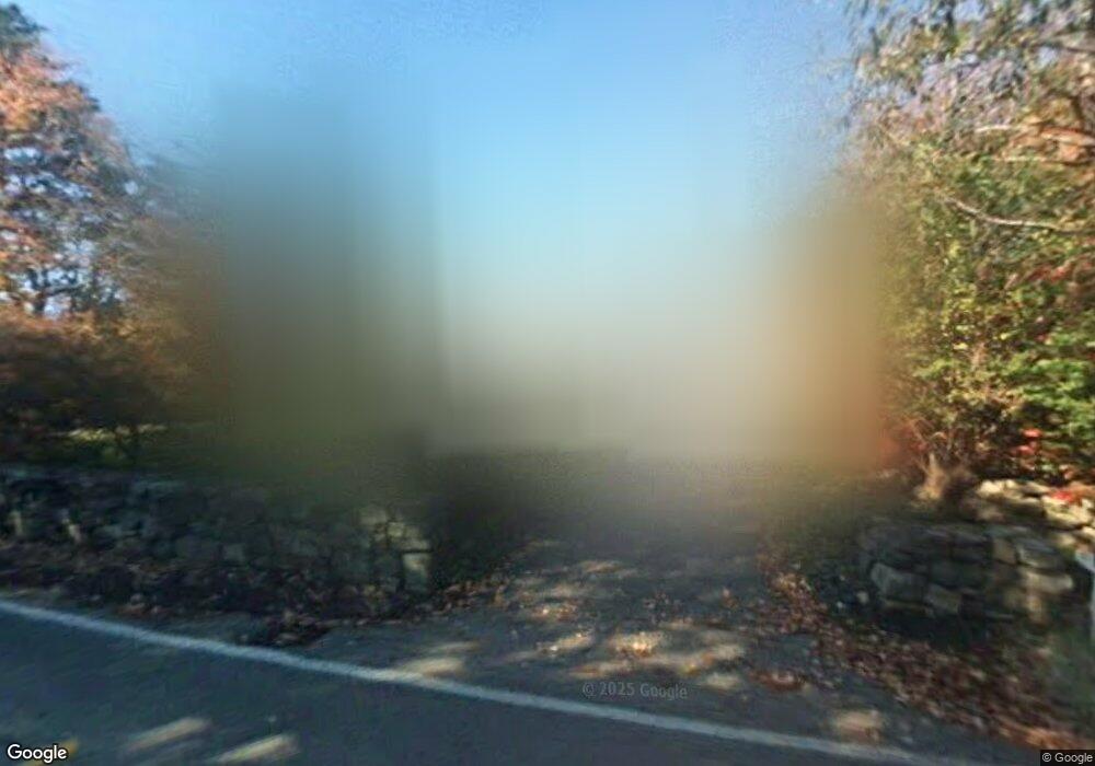 711 Brackett Rd, Rye, NH 03870 - photo 1