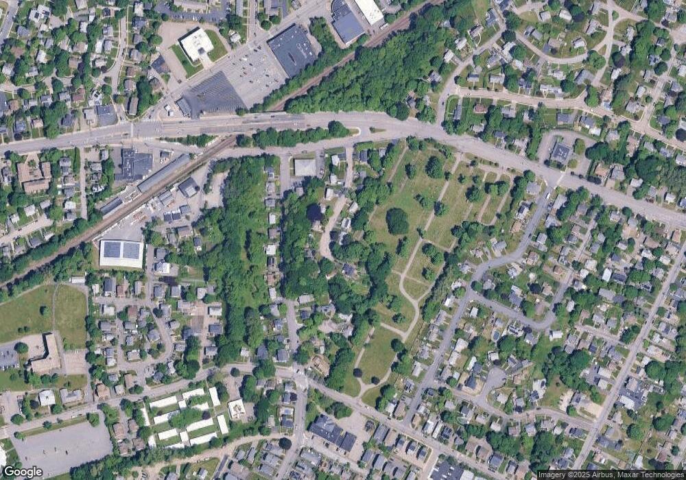 32 Beechwood Rd, Waltham, MA 02453 - photo 1