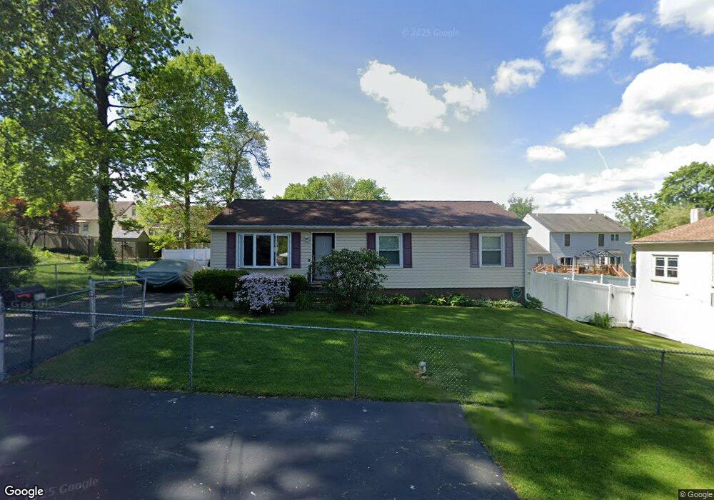 435 Woodbine Ave, Feasterville Trevose, PA 19053 - photo 1