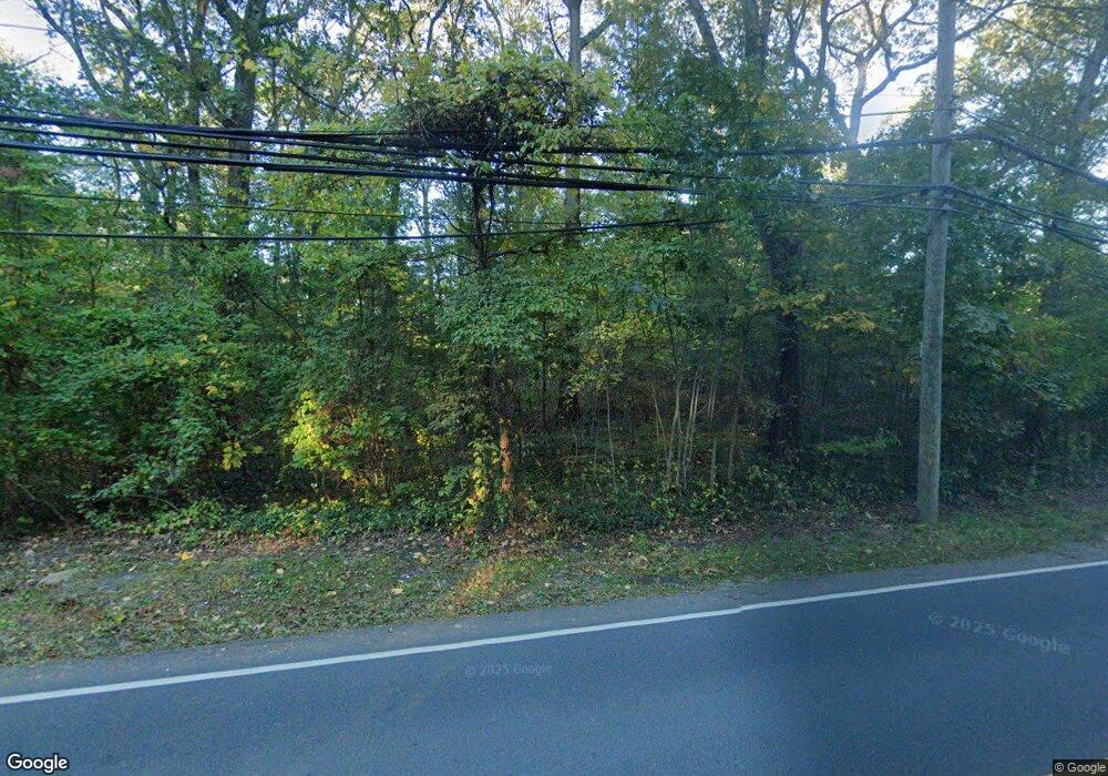 150 Brookville Rd, Glen Head, NY 11545 - photo 1