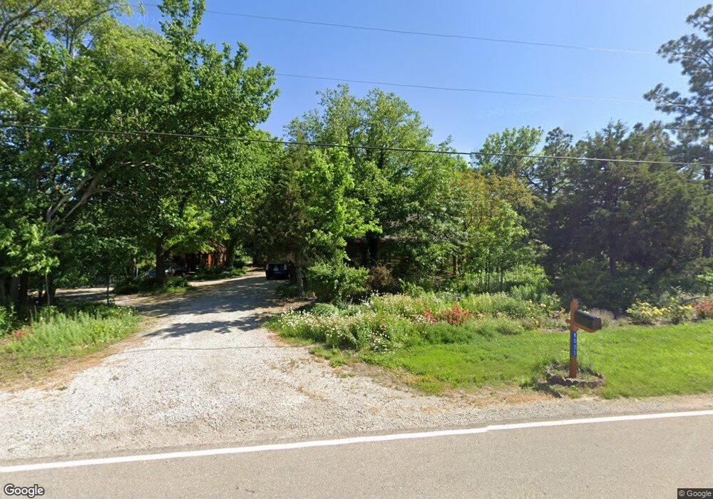 8025 SW 37th St, Topeka, KS 66614 - photo 1