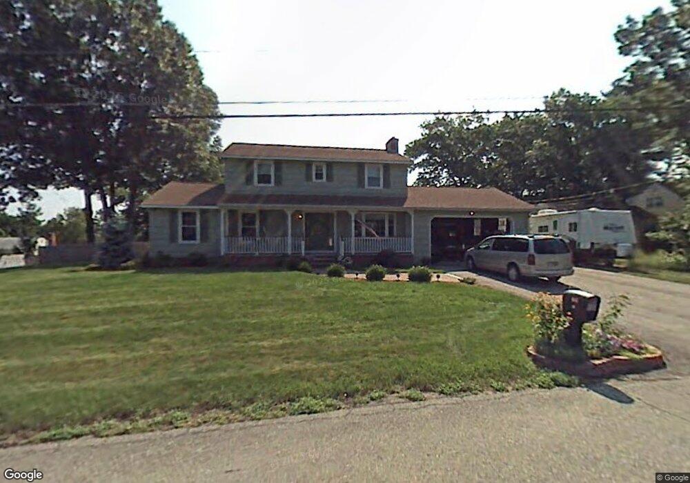 16 Hunters Ln, Nashua, NH 03063 - photo 1