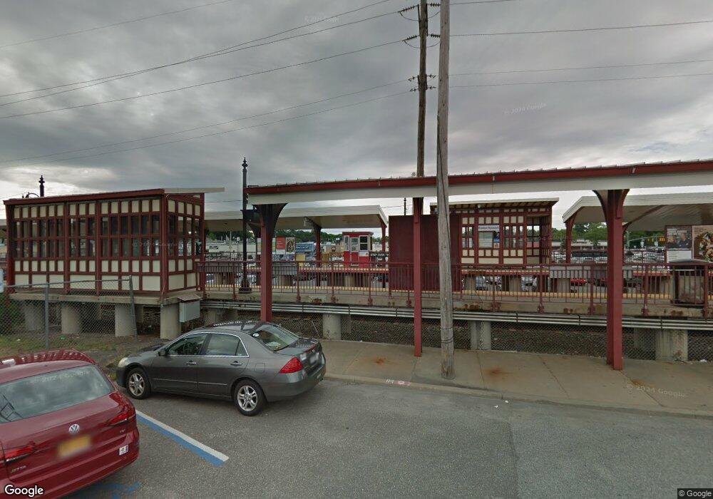 2172 Bellasonia Ct, Syosset, NY 11791 - photo 1