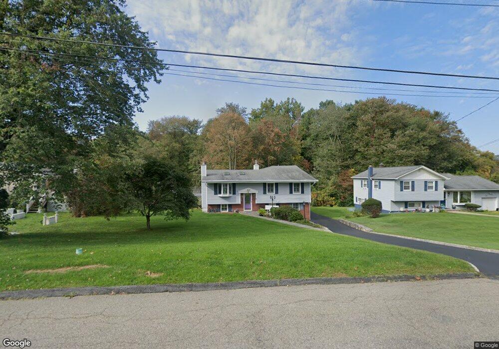 25 Wheeler Dr, Cortlandt Manor, NY 10567 - photo 1