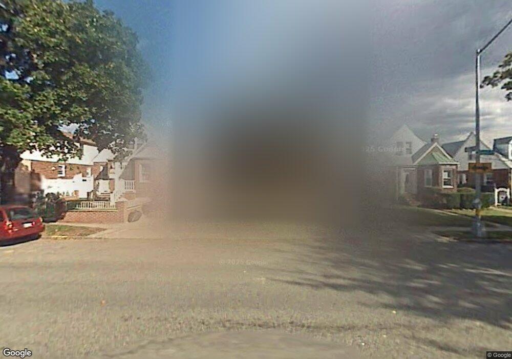 4547 192nd St, Flushing, NY 11358 - photo 1