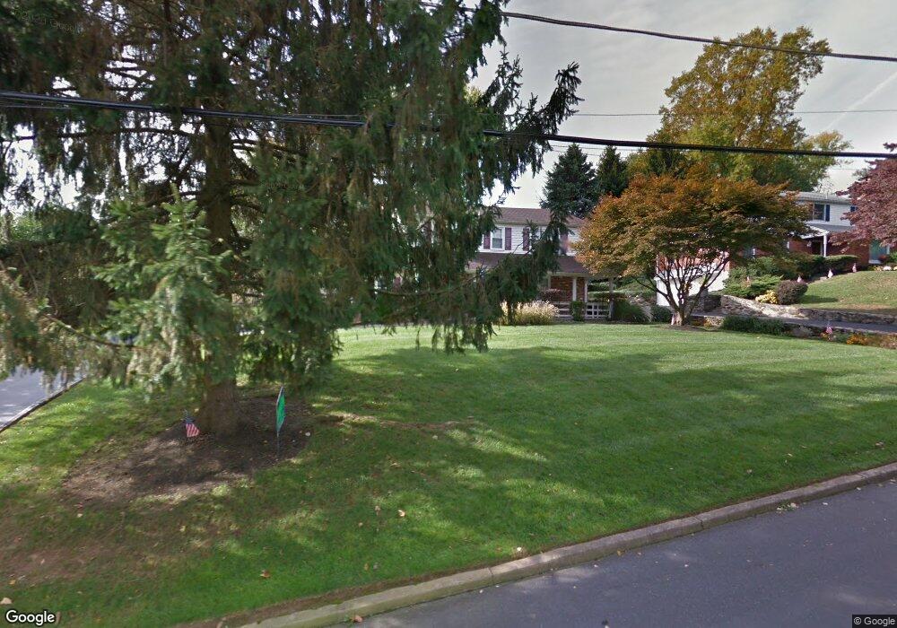 200 Highpoint Ln, Broomall, PA 19008 - photo 1