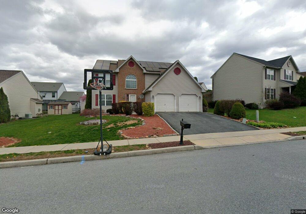 1005 Shilo St, Reading, PA 19605 - photo 1