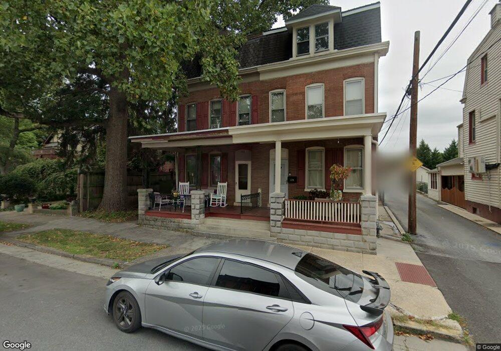 131 N 8th St, Columbia, PA 17512 - photo 1