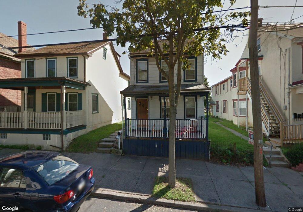 22 Chestnut St, Pottstown, PA 19464 - photo 1