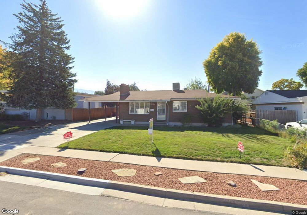 220 E Nicoletti Dr, Midvale, UT 84047 - photo 1