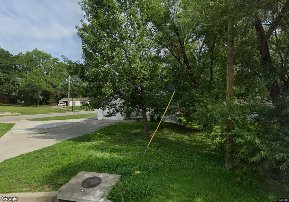11318 W 61st St, Shawnee, KS 66203 - photo 1
