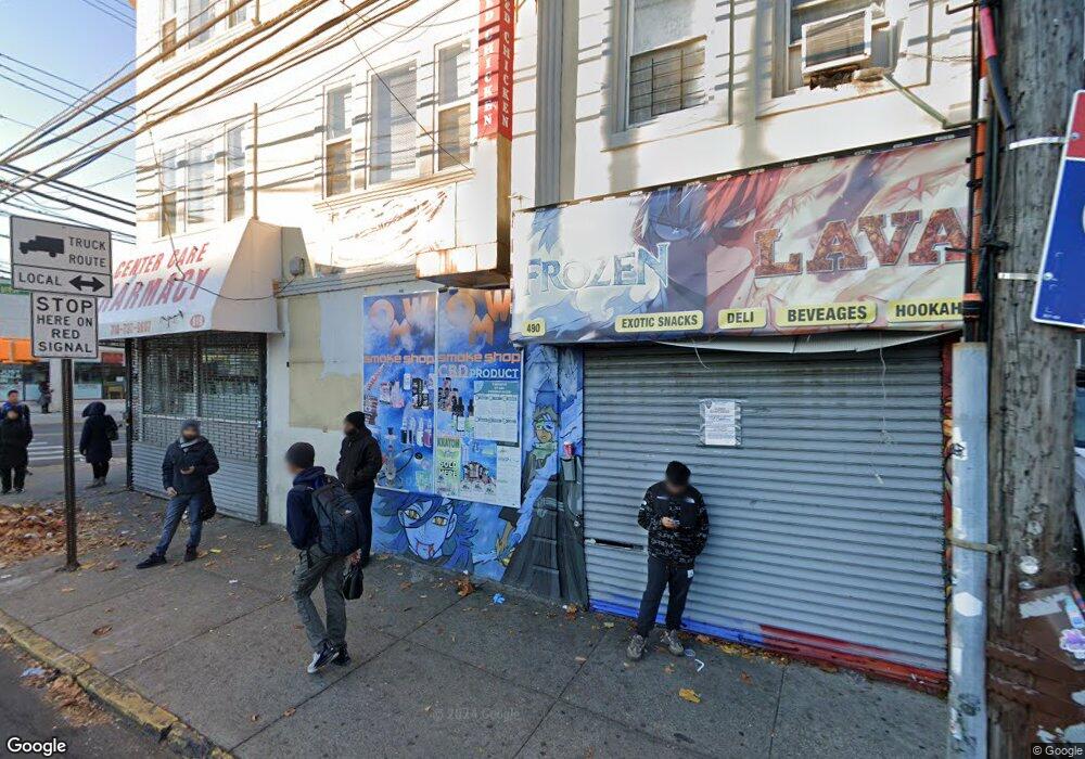 490 Broadway, Staten Island, NY 10310 - photo 1