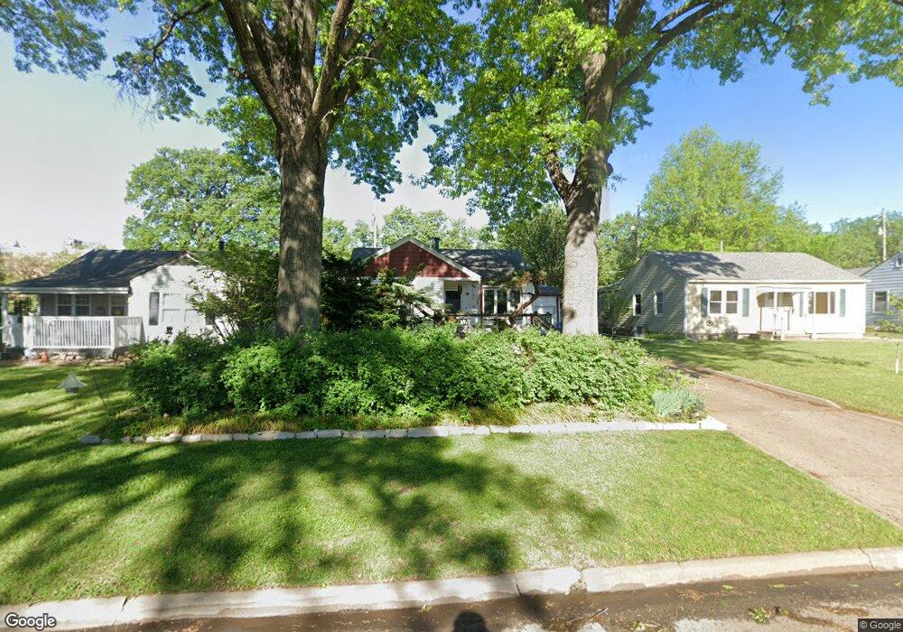 713 SW Vesper Ave, Topeka, KS 66606 - photo 1